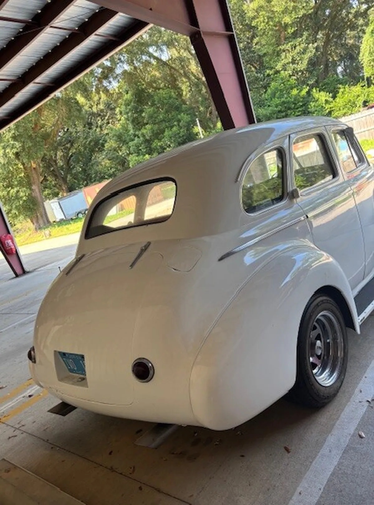 Chevrolet-Deluxe-1940-4