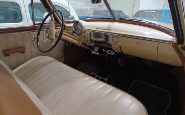 Chevrolet-Deluxe-1950-Beige-Beige-1