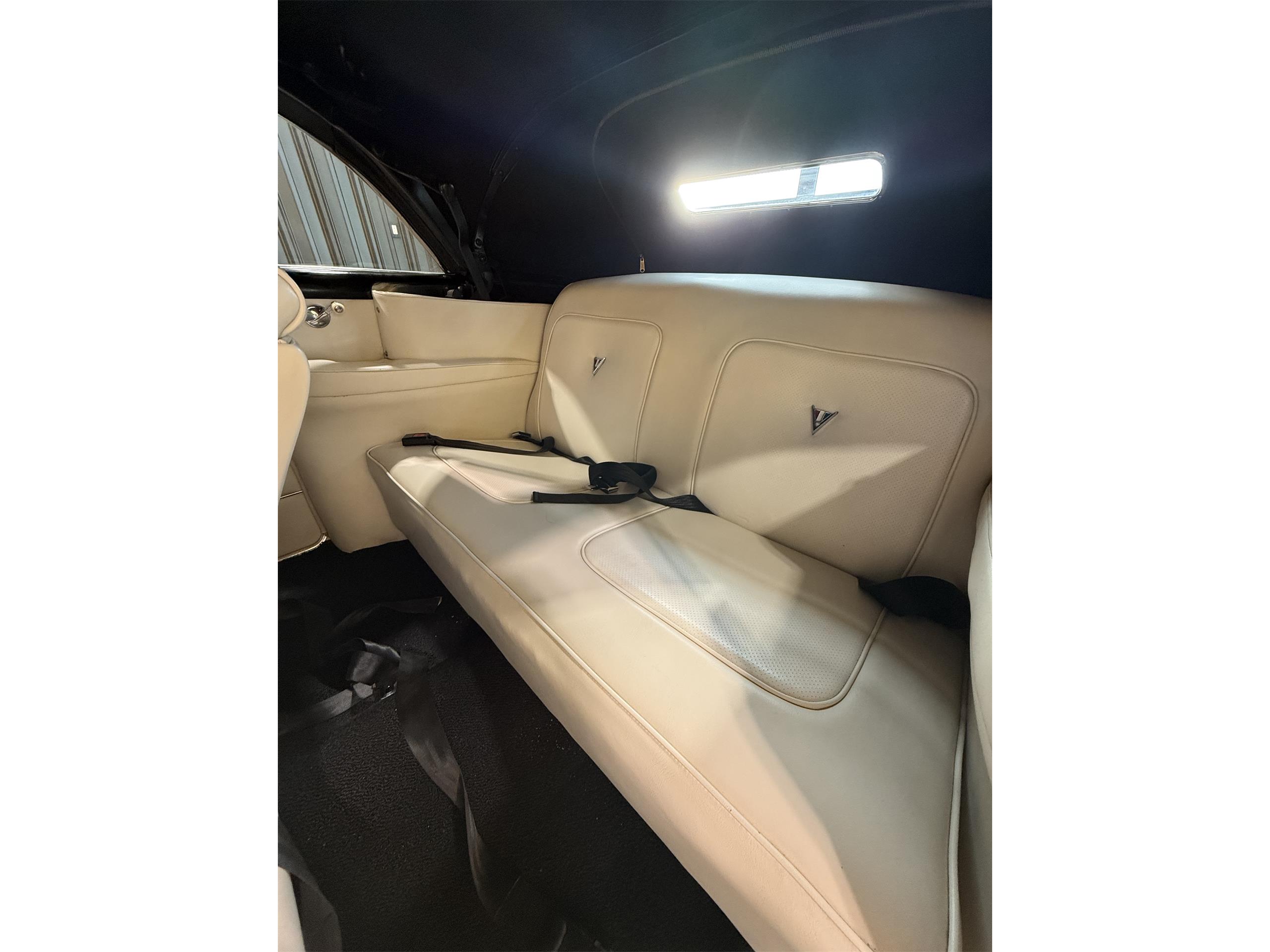 Chevrolet-Deluxe-1950-Black-White-15