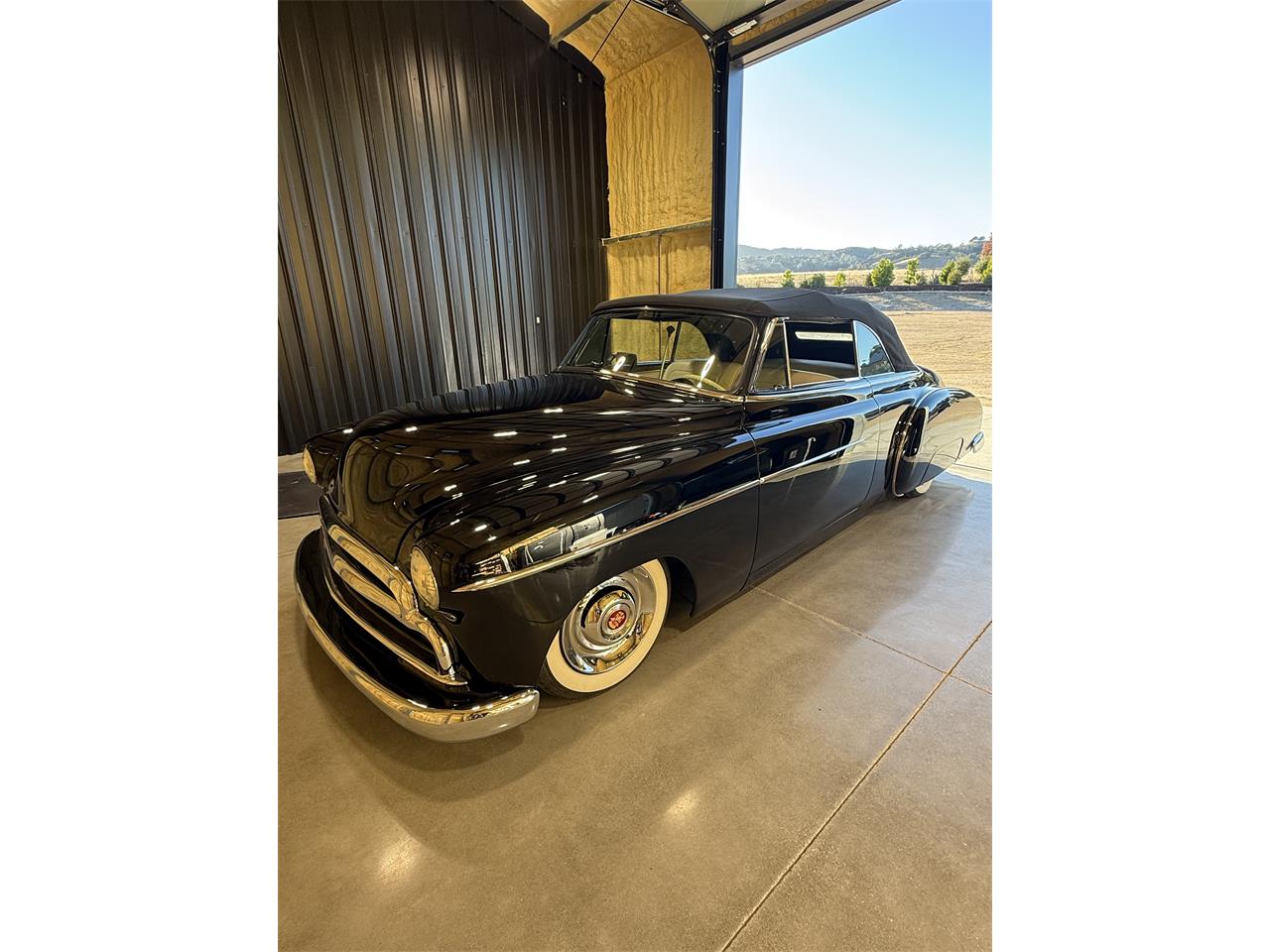 Chevrolet-Deluxe-1950-Black-White-2