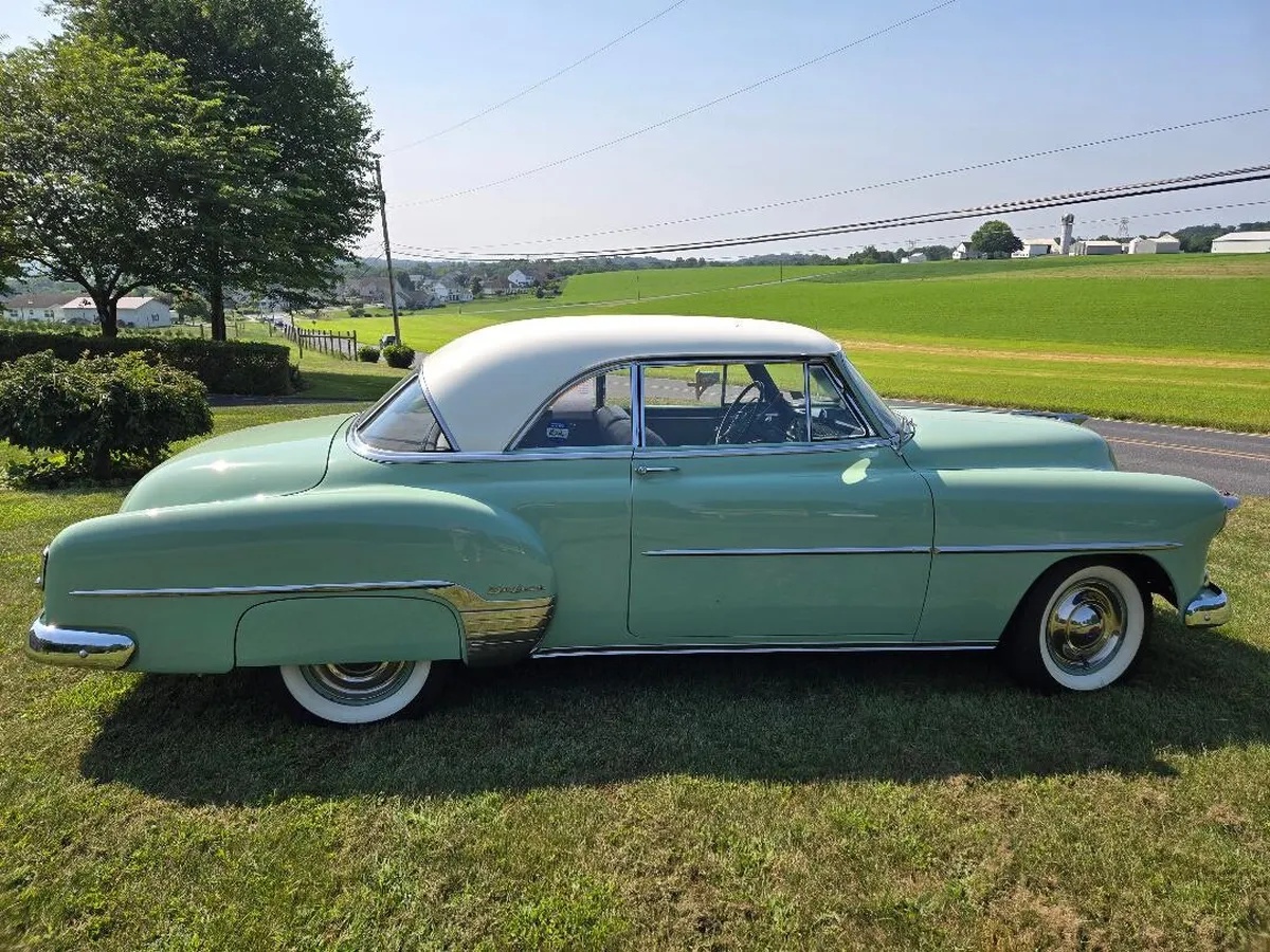 Chevrolet-Deluxe-1952-Green-Green-1