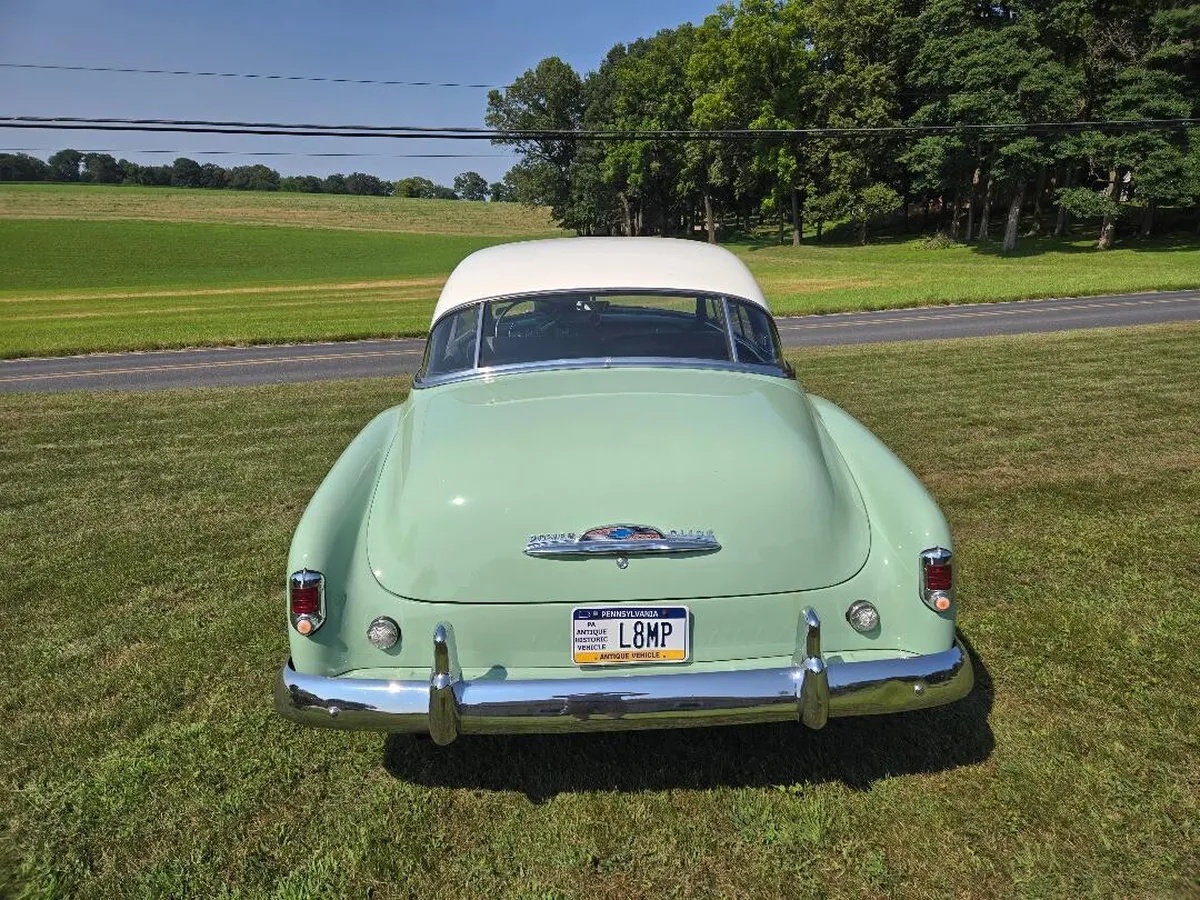 Chevrolet-Deluxe-1952-Green-Green-2