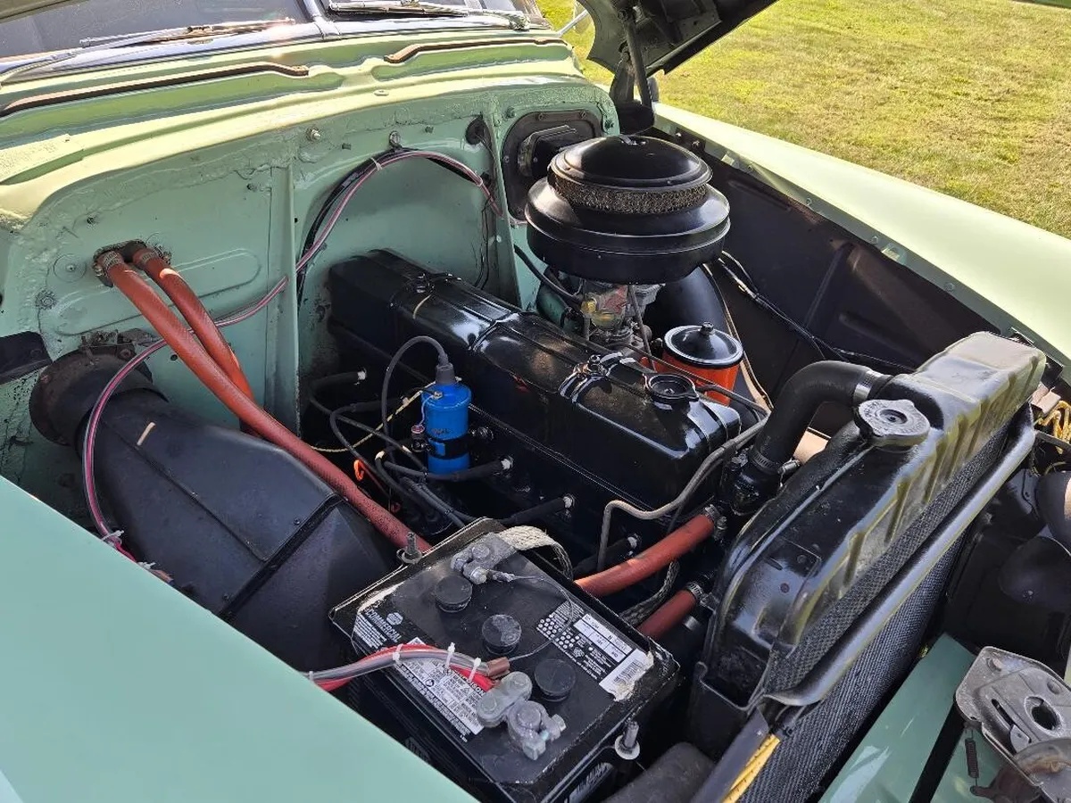 Chevrolet-Deluxe-1952-Green-Green-5
