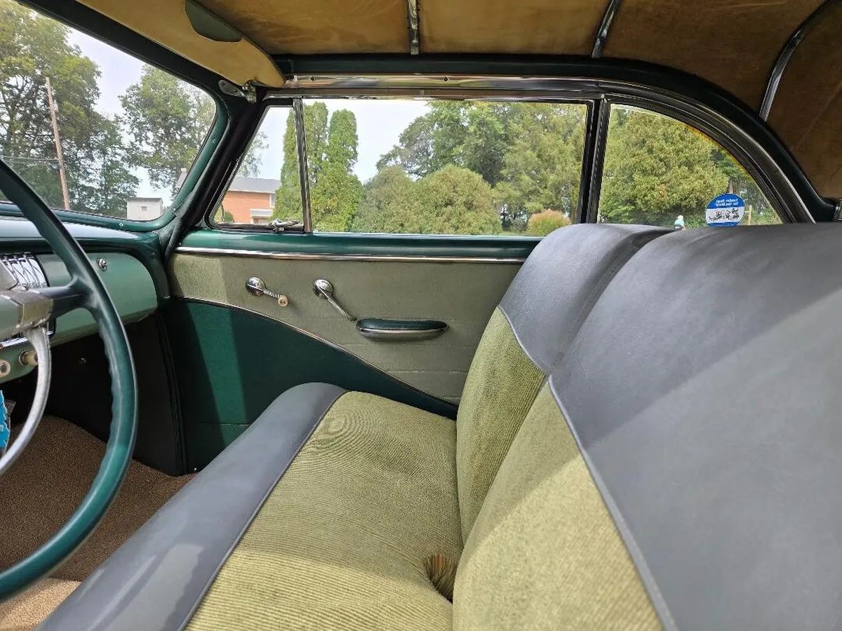 Chevrolet-Deluxe-1952-Green-Green-8