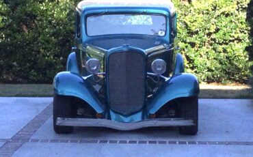 Chevrolet-Eagle-1933-Teal-Metallic-Pale-Green-14