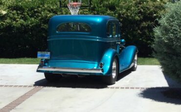 Chevrolet-Eagle-1933-Teal-Metallic-Pale-Green-4