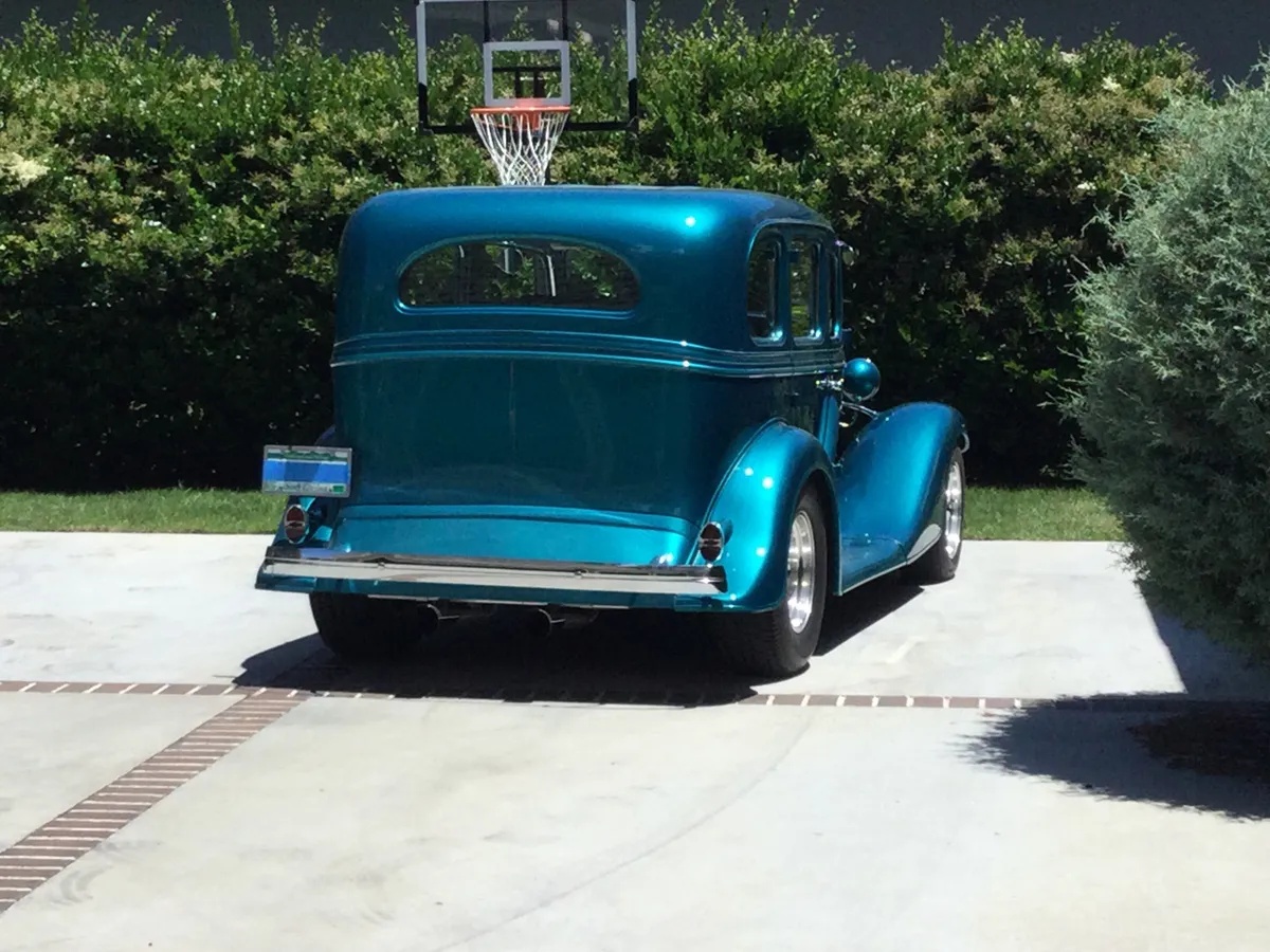 Chevrolet-Eagle-1933-Teal-Metallic-Pale-Green-4