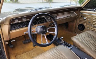 Chevrolet-El-Camino-1967-Pickup-12