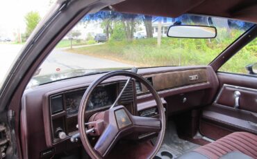 Chevrolet-El-Camino-1985-12
