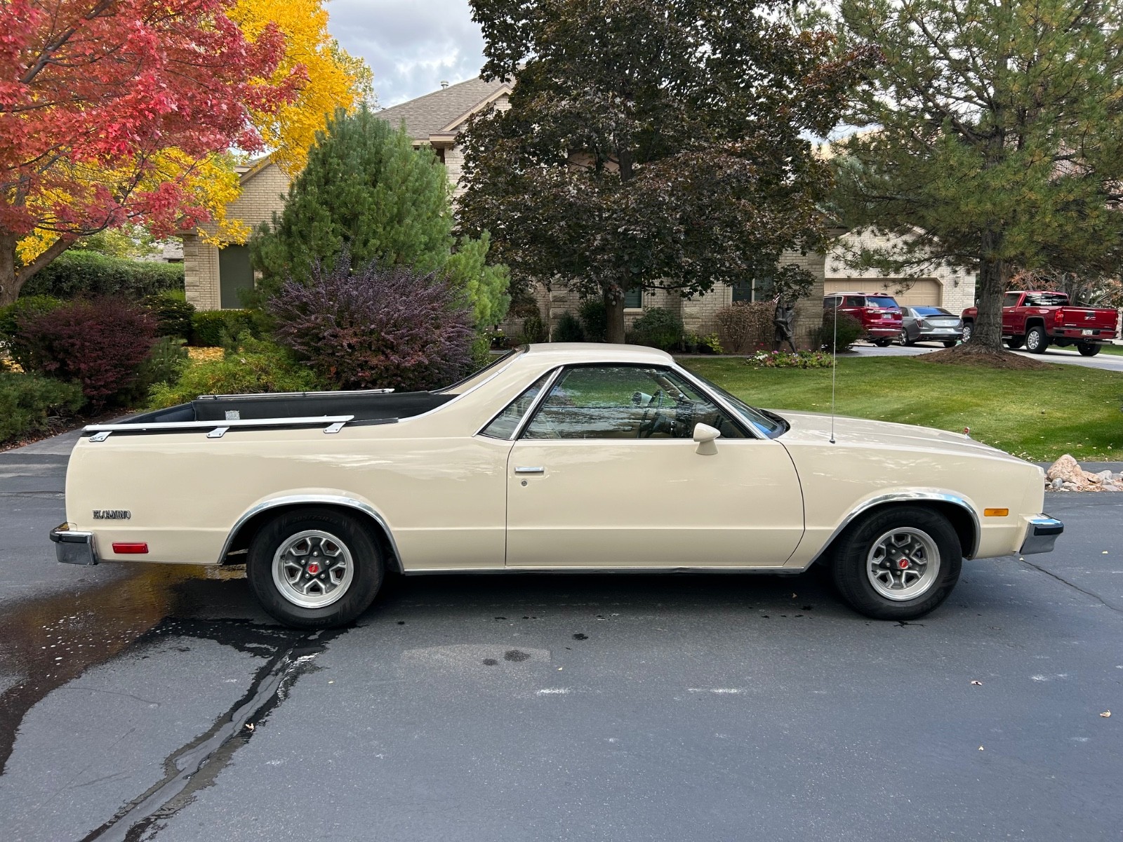 Chevrolet-El-Camino-1985-Standard-Cab-Pickup-4
