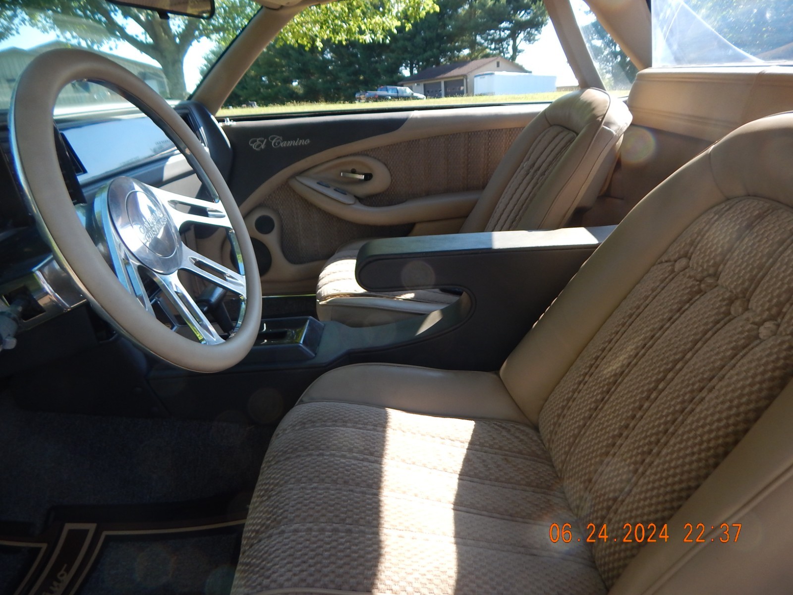 Chevrolet-El-Camino-1986-Standard-Cab-Pickup-11