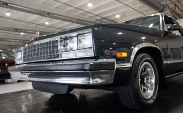 Chevrolet-El-Camino-1987-Pickup-16