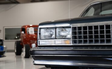 Chevrolet-El-Camino-1987-Pickup-19