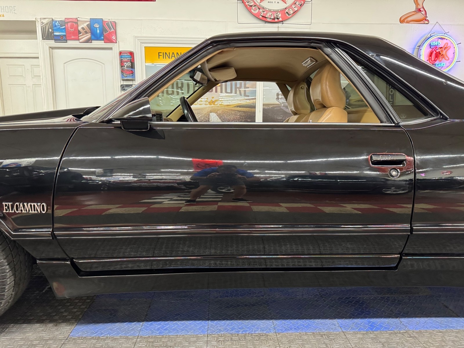 Chevrolet-El-Camino-1987-Pickup-23