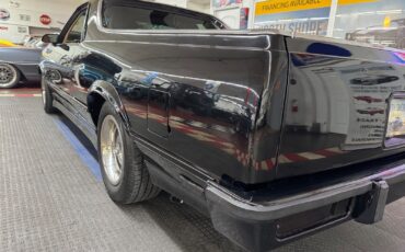 Chevrolet-El-Camino-1987-Pickup-25