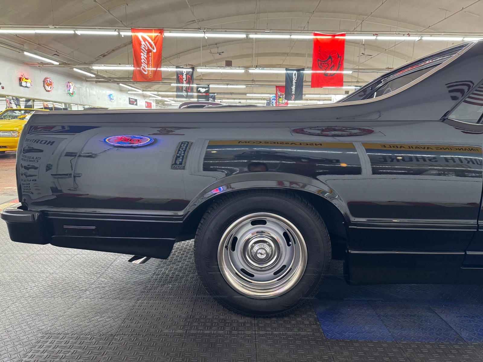 Chevrolet-El-Camino-1987-Pickup-29