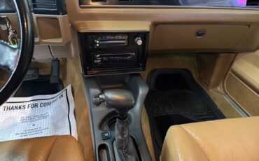 Chevrolet-El-Camino-1987-Pickup-36