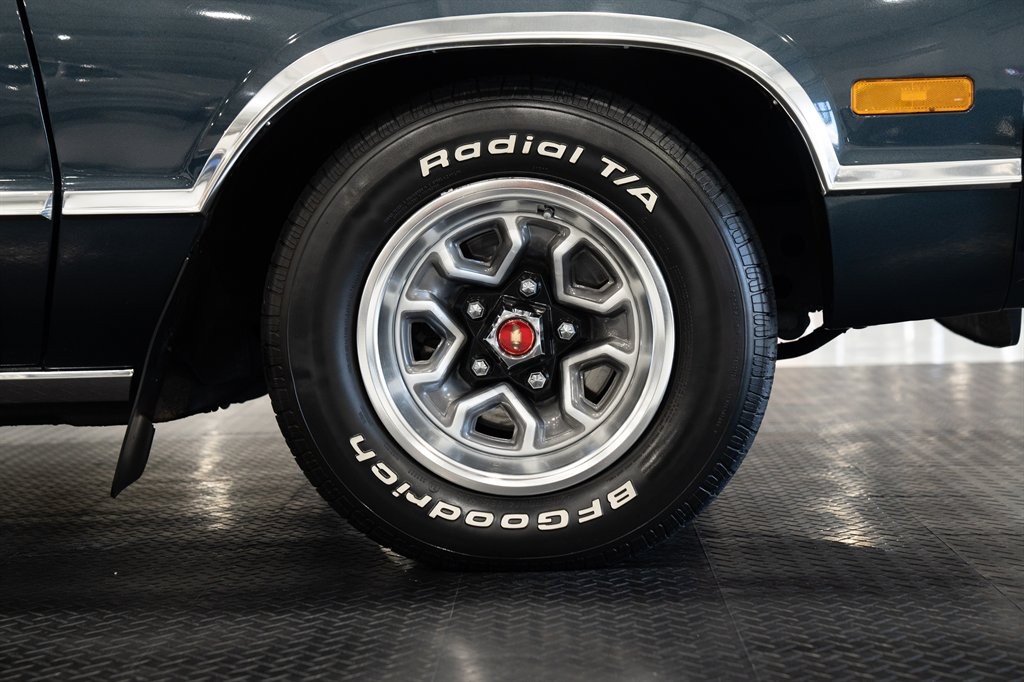 Chevrolet-El-Camino-1987-Pickup-37
