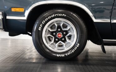 Chevrolet-El-Camino-1987-Pickup-39