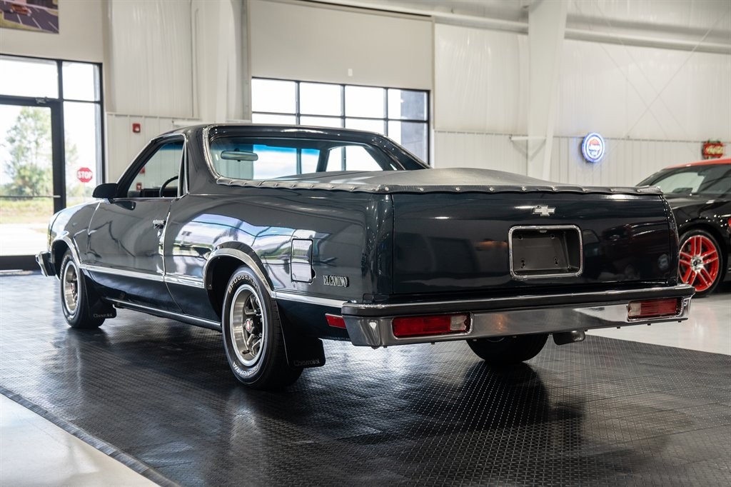 Chevrolet-El-Camino-1987-Pickup-4