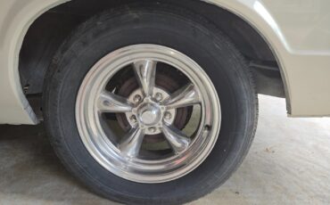 Chevrolet-El-Camino-1987-Standard-Cab-Pickup-13