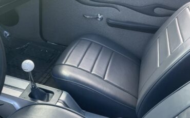 Chevrolet-El-camino-1965-Silver-Grey-Leather-4