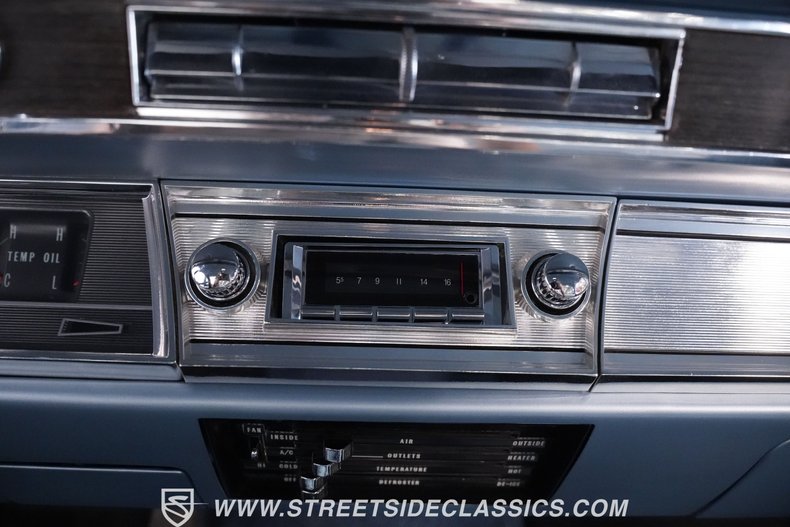 Chevrolet-El-camino-1967-Blue-Blue-44