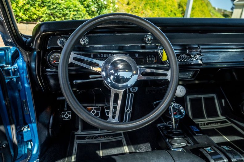 Chevrolet-El-camino-1967-Bright-Blue-Metallic-Black-11