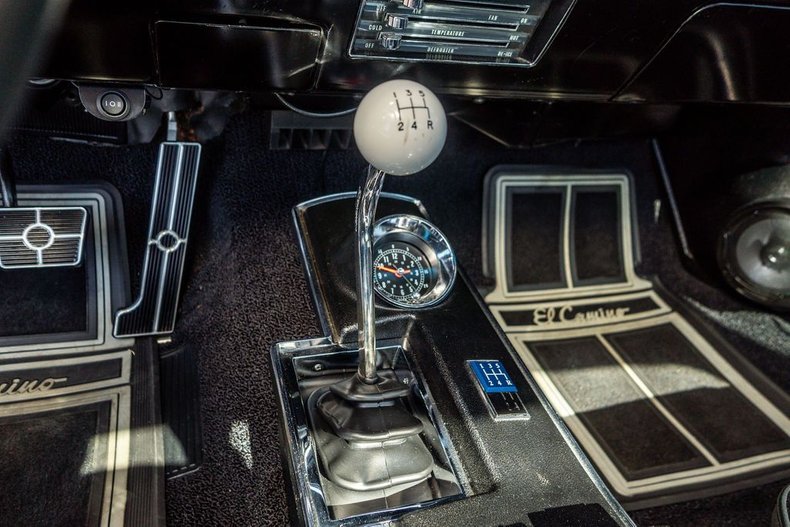 Chevrolet-El-camino-1967-Bright-Blue-Metallic-Black-13