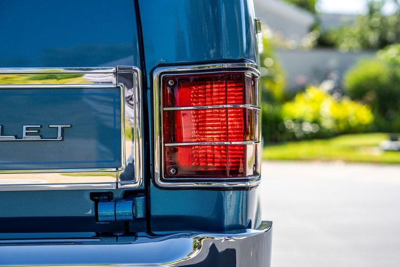 Chevrolet-El-camino-1967-Bright-Blue-Metallic-Black-37