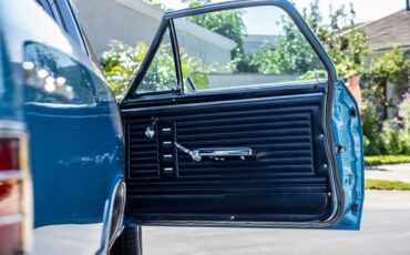 Chevrolet-El-camino-1967-Bright-Blue-Metallic-Black-44