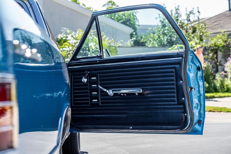 Chevrolet-El-camino-1967-Bright-Blue-Metallic-Black-44