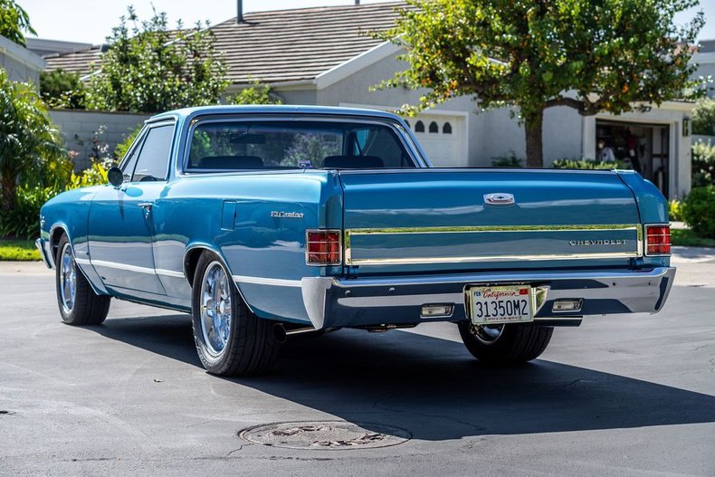 Chevrolet-El-camino-1967-Bright-Blue-Metallic-Black-9