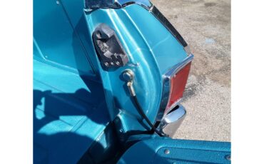 Chevrolet-El-camino-1970-B34-Turquoise-Blue-Black-21