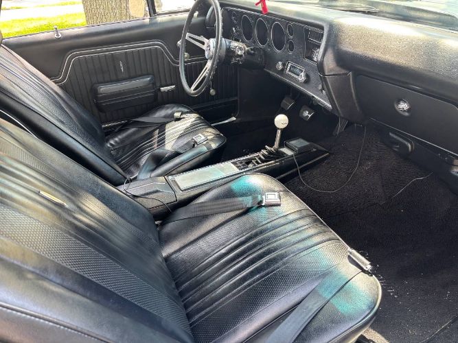 Chevrolet-El-camino-1972-Dark-GreenWhite-Str-3