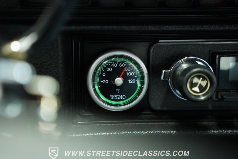 Chevrolet-El-camino-1972-Mulsanne-Blue-Black-20