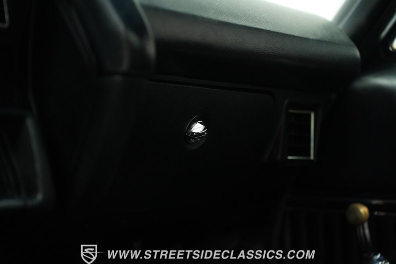 Chevrolet-El-camino-1972-Mulsanne-Blue-Black-24