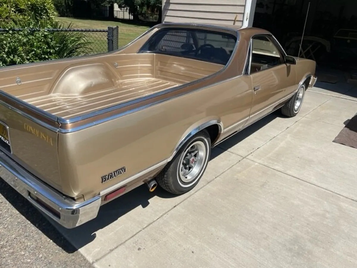Chevrolet-El-camino-1986-Dark-Chestnut-Over-Light-Chestnut-Saddle-10