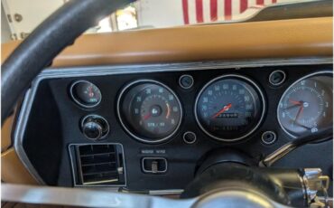Chevrolet-El-camino-ss-1970-Bing-cherry-metallic-Buckskin-10