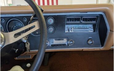 Chevrolet-El-camino-ss-1970-Bing-cherry-metallic-Buckskin-11