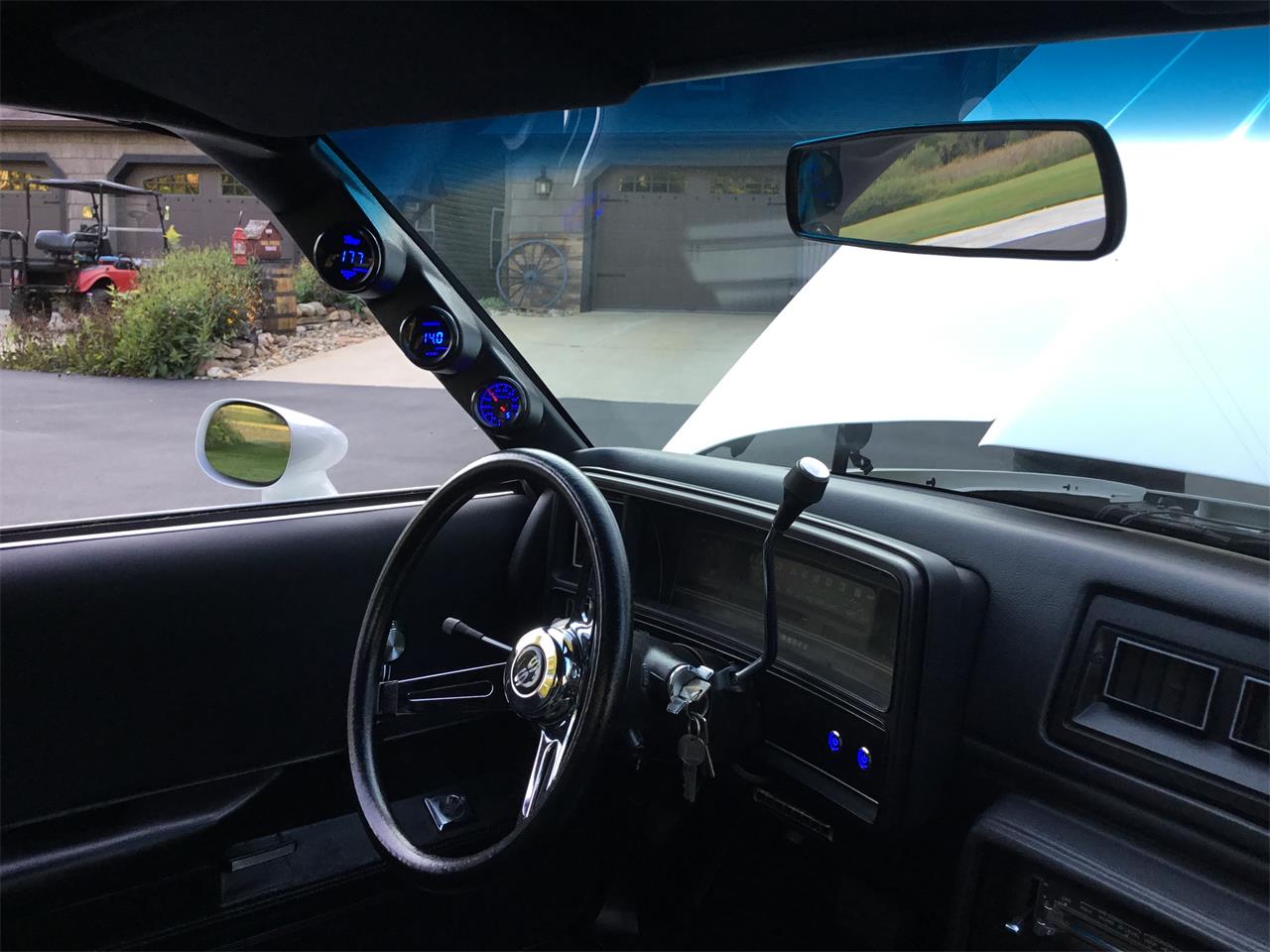 Chevrolet-El-camino-ss-1979-Pearl-White-Black-26