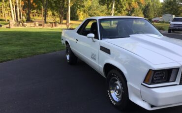 Chevrolet-El-camino-ss-1979-Pearl-White-Black-3
