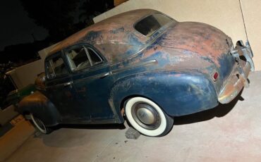 Chevrolet-Fleetline-1941-Sedan-10
