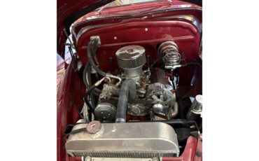 Chevrolet-Fleetline-1947-Burgundy-Tan-amp-Burgundy-7