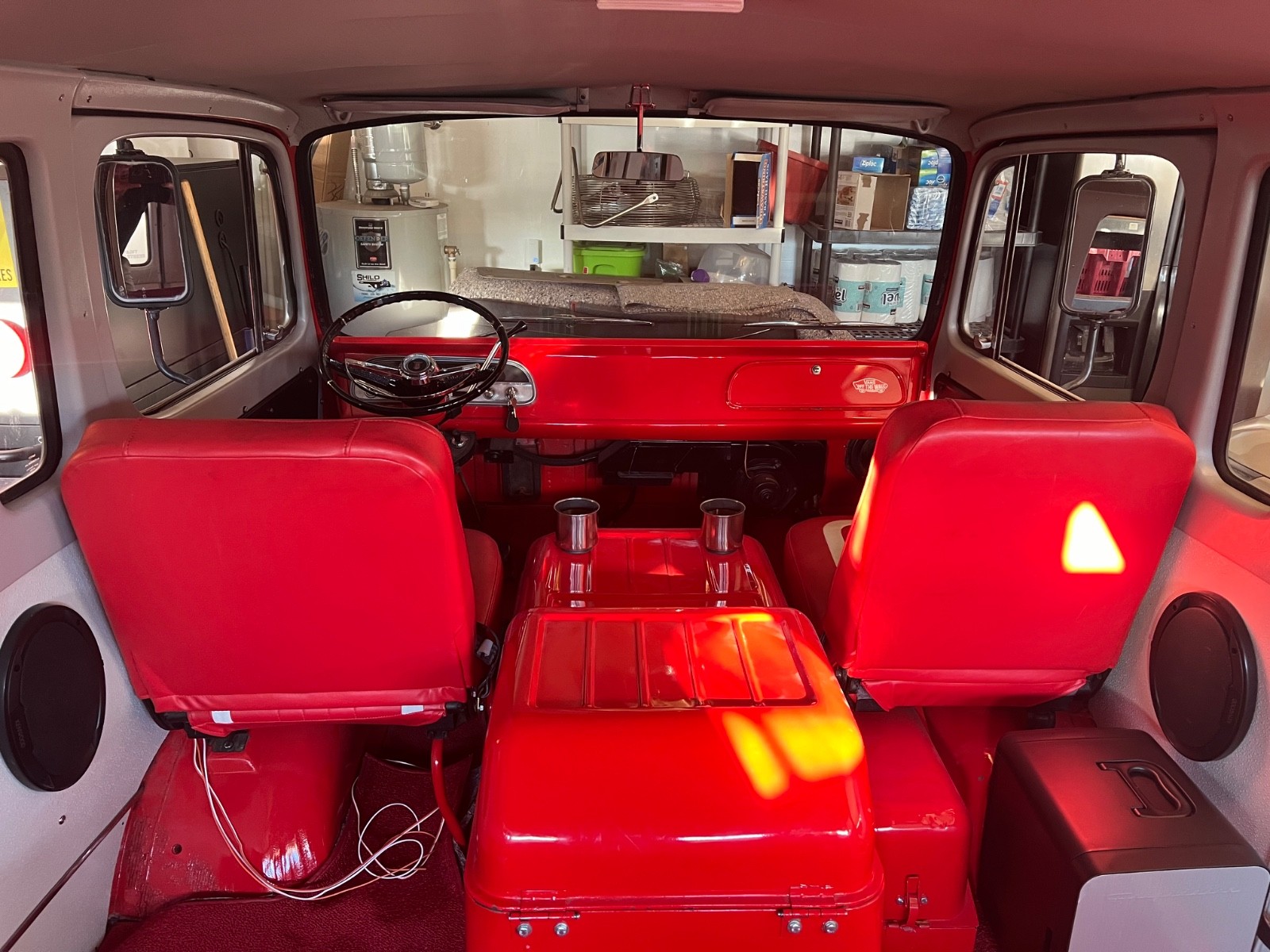 Chevrolet-G10-Van-1966-Standard-Passenger-Van-10