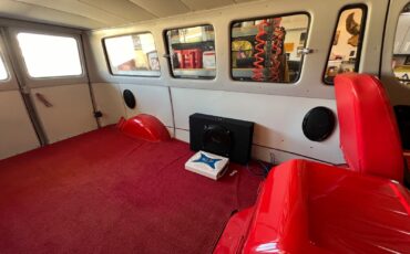 Chevrolet-G10-Van-1966-Standard-Passenger-Van-11