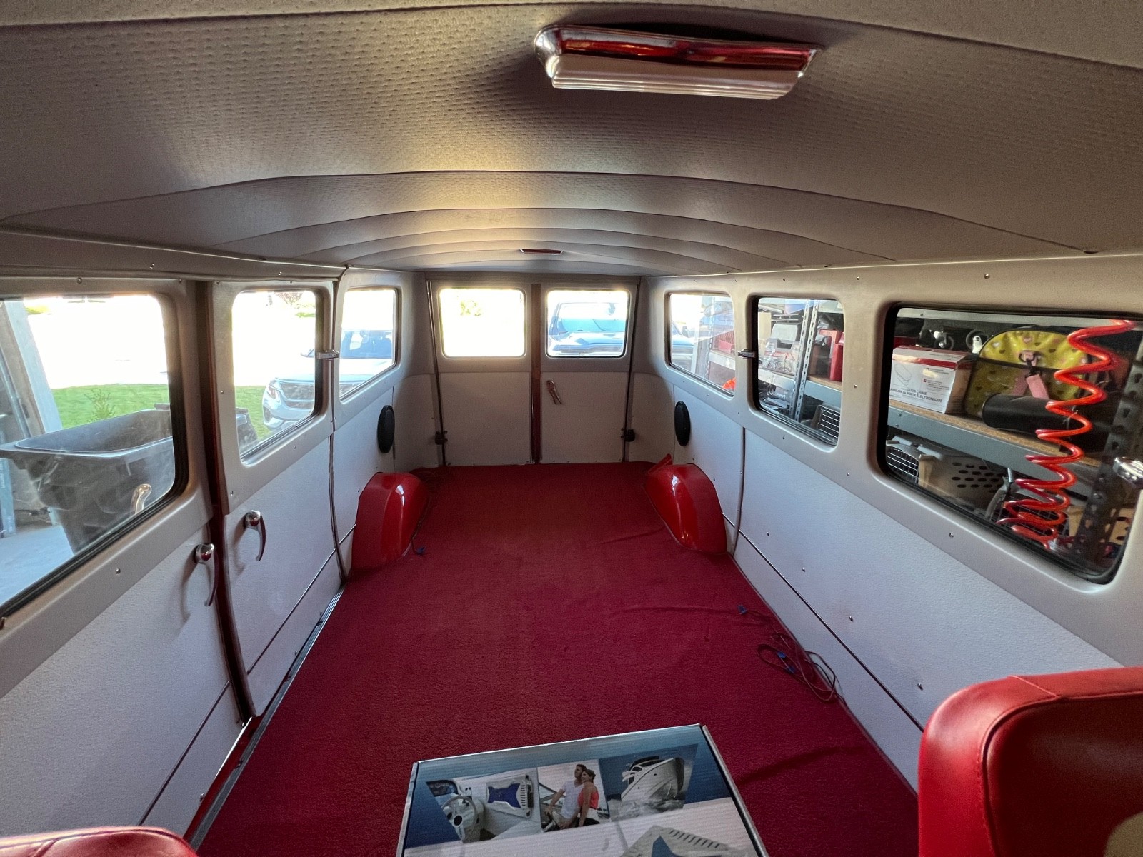 Chevrolet-G10-Van-1966-Standard-Passenger-Van-12