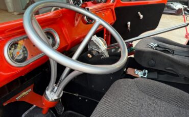 Chevrolet-G20-Van-1968-Minivan-16