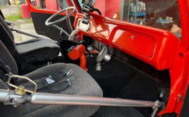 Chevrolet-G20-Van-1968-Minivan-19