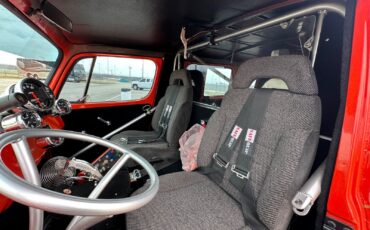 Chevrolet-G20-Van-1968-Minivan-25